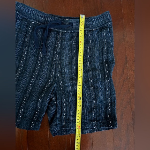 Zara Navy Striped Shorts Size M draw string pockets - Picture 4 of 10